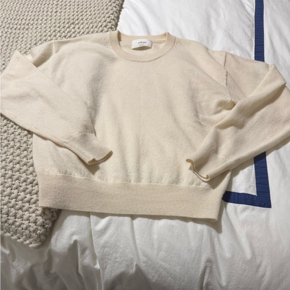 Aritzia Wilfred Cashmere Sweater